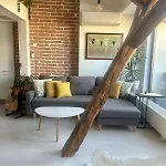 Loft S Dusi, Klidem A Terasou V Srdci Brna * ברנו
